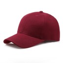 Miesten lippis 9