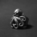 Miesten mustekala-sormus 1