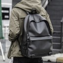 Miesten reppu E1042 3