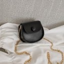 Μικρή γυναικεία τσάντα crossbody με καπάκι σε χρυσή αλυσίδα Μισοκύκλιος σχεδιασμός με στρογγυρό κουμπί Από PU δέρμα και πολυεστέρα 2