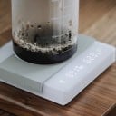 Mini balance de cuisine numérique pour café 0,3–2 kg 104 × 104 × 19 mm 270 g avec minuterie rechargeable USB-C balance barista précise 5