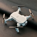 Mini dron z kamerą i akcesoriami 1