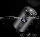 Mini elektrický holiaci strojček USB-C IPX7 vodotesný LED displej ABS šedý pre suché aj mokré holenie na cesty 2