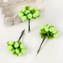 Mini kukka muovisia ruusuja 12 kpl koristepupuja langallisilla varsilla häitä varten kukka-asetelmia seppeleitä ja DIY-töitä 5