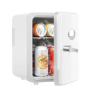 Mini lednička do auta Chlazení i ohřev Objem 4 l Příkon 26 až 38 W Napájení 12 a 240 V PP plast Bílá barva Na cesty i do kanceláře 2