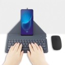 Mini tastiera con supporto e mouse 3