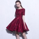 Minikleid mit geometrischem Muster 1