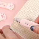 Minileikkuri 9,2 cm tassuaiheella Vaaleanpunainen Valkoinen Musta Väri Söpö toimistoveitsi paperille Pakkaus Koulutarvikkeet Turvallinen muotoilu 2
