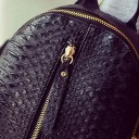 Mochila de moda feminina com padrão em relevo 12