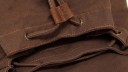 Mochila de viagem em lona com tiras de couro para escola e passeios Compartimento principal com cordão Tampa com bolsos com fecho 42 x 18