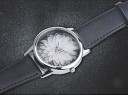 Modern dameshorloge met bloem J2004 8