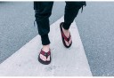 Moderna flip-flops för män 8