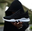 Moderne åndbare herresneakers J2012 2