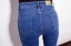 Moderné dámske džínsy s dierami J1388 9