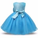 Modernes Mädchenkleid - Hellblau 2