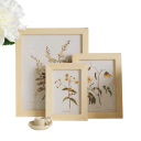 Moldura de fotografias estilo clássico 10 x 15 cm moldura decorativa em madeira para interior para exibir fotografias 3