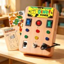 Montessori Busy Board mit LED-Lichtern Dino 13 x 9 x 2,8 cm Holzsensorische Platte mit Schaltern und Stecker Lernspielzeug für Kinder 2