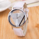Montres modernes pour femmes avec un cadran triangulaire J921 3