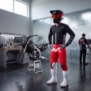 Motocross-Set Trikot und Hose Perforiertes Trikot mit langen Ärmeln und Hose mit Schnalle Polyester und Nylon Schwarzes Trikot und rote Hose 3