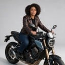 Motoros szélvédő Honda CB650R 2019-2023 és CB1000R 2018-2020 rövid lemez a fényszóró felett tartókkal és csavarokkal 5