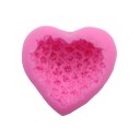 Moule en silicone en forme de cœur avec des roses 3