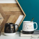 Mug en céramique avec cuillère roi et reine 3