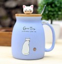 Mug et cuillère avec un chat 8