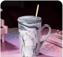 Mug marbré avec motif du zodiaque 9