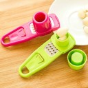 Multifunctional Garlic Grater 2