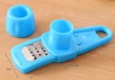 Multifunctional Garlic Grater 5