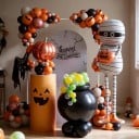 Nafukovací mumie tököt tartó Halloweeni dekoráció Nagy léggömb 200 x 125 cm Fehér narancssárga cipőkkel Halloween és ünnepi dekoráció 5