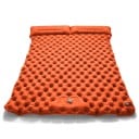 Nafukująca karimata dla 2 osób z wbudowaną pompką 200 × 120 × 5 cm nylon zintegrowana poduszka 17 cm lekka 1,2 kg do kempingu 6