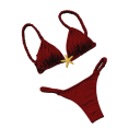 Naisten kaksiosainen bikini, jossa punotut olkaimet ja tähtikuvio. Kolmiomainen yläosa hapsuilla ja stringialushousuilla. Ihanteellinen uimapuku kesään. 4