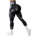 Naisten korkeavyötäröiset push-up-leggingsit, saumattomat joogahousut batiikkikuviolla, joustavat fitness-leggingsit treeniin ja vapaa-aikaan 1
