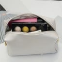 Naisten kosmetiikkalaukku PU-nahasta suorakulmion muotoisena 17 x 11 x 6 cm Vetoketju kultaisella lenkillä Tyylikäs laukku meikeille 5