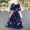 Naisten pilkullinen mekko P809 6
