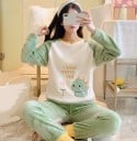 Naisten pyjama P2776 2