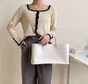 Naisten suuri shopper-käsilaukku keinonahasta Käsilaukku kahdella kahvalla Avoin yläosa Sileä pinta Mitat 35 x 19 x 10 cm 4