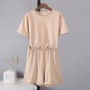 Naisten T-paita ja shortsit B894 2