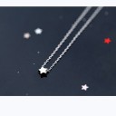 Naisten tähdellä koristeltu kaulakoru M112 2