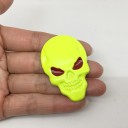Naklejka 3D z czaszką samochodu 8