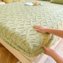 Napinające elastyczne flanelowe prześcieradło 90 × 220 cm, Gładkie miękkie ciepłe prześcieradło, trzyma się na miejscu, wzór w romby 14