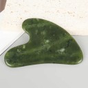 Nefritová Gua Sha destička vo tvare srdca 7,5 x 5 cm Masážna škrabka z prírodného kameňa Tmavo zelená Na masáž tváre a krku 2