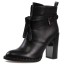 Niedrige Damenstiefel 1