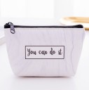Női cipzáras kozmetikai tároló márvány mintával és angol felirattal Kis tároló 12 x 9 x 3,5 cm PU bőrből Táskába és utazáshoz 2