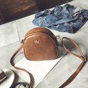 Női crossbody kézitáska koronával 3