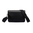 Női crossbody táska PU bőrből Kicsi táska vállra klappal Széles, állítható pánt karabinokkal Méretek 19 x 6 x 14 cm 6