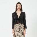 Női elegáns blúz középső megkötéssel Mély V kivágás Hosszú bővülő ujjak Fényes felület Rövidebb hossz Polyester 5