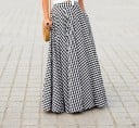 Női hosszú szoknya finom kockás mintával és magas derékkal Széles, redőzött fazon zsebekkel Maxi hosszúság bokáig Polyester 2
