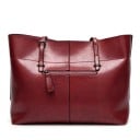 Női nagy válltáska shopper típusú Fényes műbőr Hosszú füllel csattal Cipzáras záródás Hátsó zseb 38 x 13 x 27 cm 8